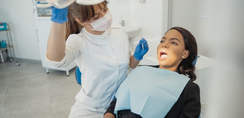 Protetyka stomatologiczna – dlaczego warto?