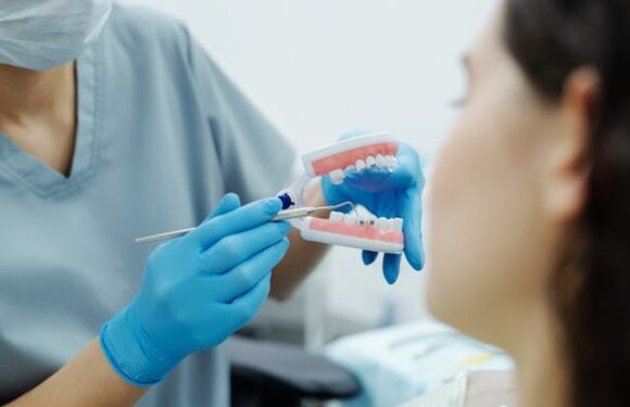 Ile czasu trwa zrobienie protezy zębowej?