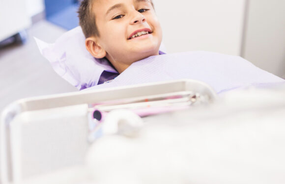 Jaki jest wpływ mleczaków na zęby stałe?