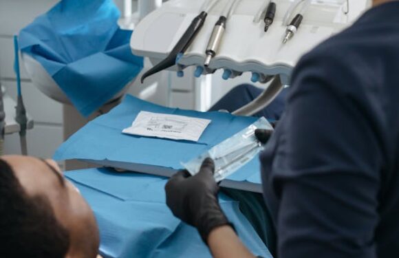 Przebieg leczenia kanałowego zęba