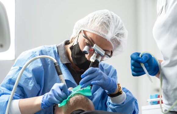 Zalecenia po wszczepieniu implantu zębowego