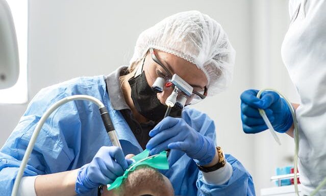 Zalecenia po wszczepieniu implantu zębowego