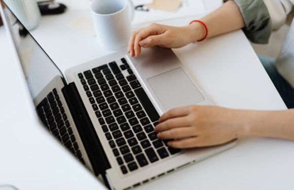 Jak dopasować rodzaj reklamy internetowej do branży?