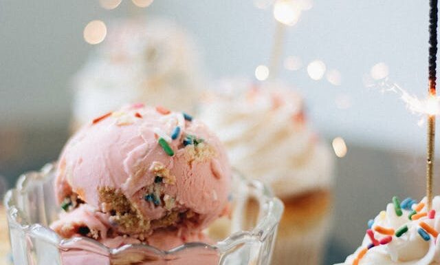 Jaką wydajność powinien mieć frezer do lodów naturalnych?