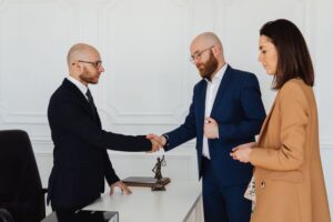Czy restrukturyzacja JDG chroni przedsiębiorcę przed komornikiem?