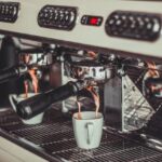 Dlaczego włoskie ekspresy do kawy cieszą się tak dużą popularnością?